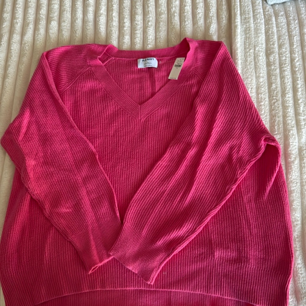Soft pink v neck sweater sweater